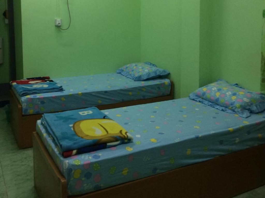 Nay Chi Lin Hotel Pathein ภายนอก รูปภาพ