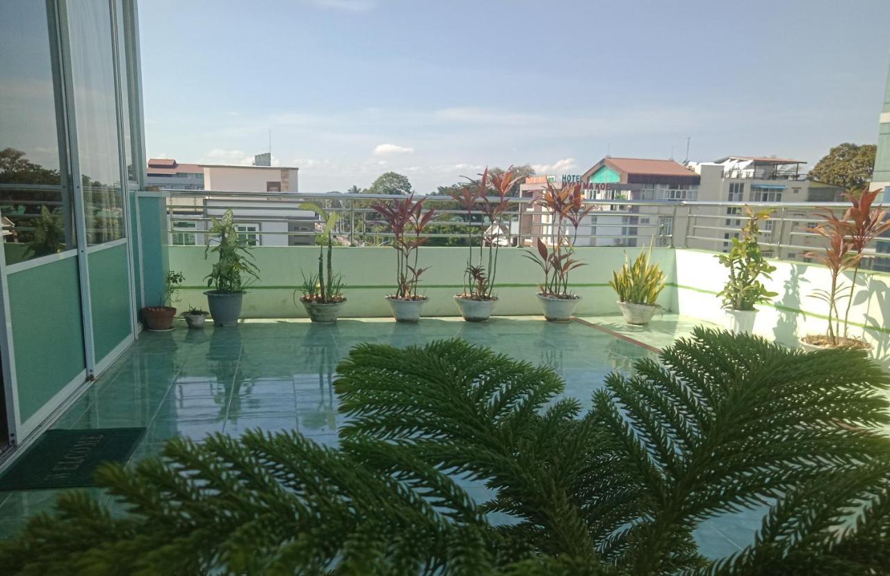 Nay Chi Lin Hotel Pathein ภายนอก รูปภาพ